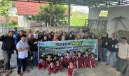 Pegadaian Praya Salurkan Bantuan Material Pembangunan Ruang Kelas dan Edukasi Investasi Emas