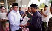 Menteri Nusron Serahkan Sertipikat Wakaf dan Bantuan dari MUI untuk Masjid Salman Alfarisi Aceh Tamiang