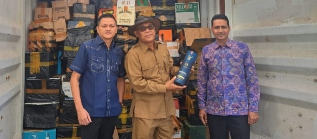 Komisi I DPRD Bali Sidak Bea Cukai Ngurah Rai