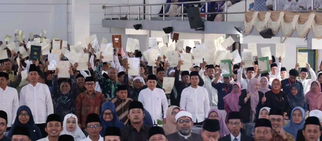 Selembar Sertipikat Menjaga Amanah Tanah Wakaf