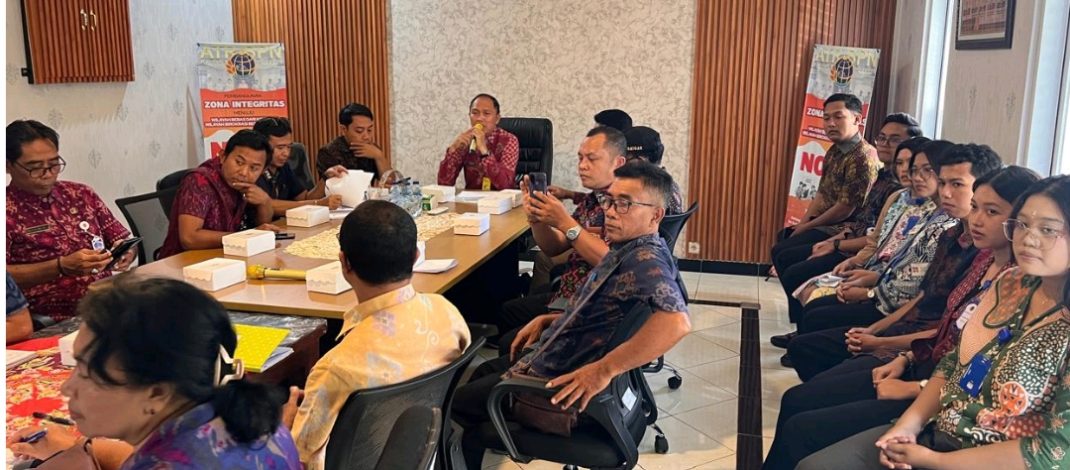 Kantah Kabupaten Karangasem Gelar Rapat Pembahasan Hasil Akhir Pembaruan Peta ZNT 2026